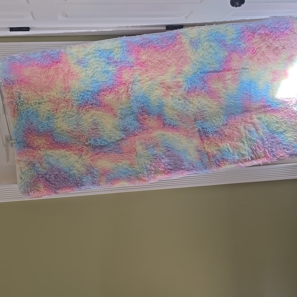 Tie Dye Shaggy Rug Pastel Colors Soft 62 X 32 Inches Perfect For Any Room New